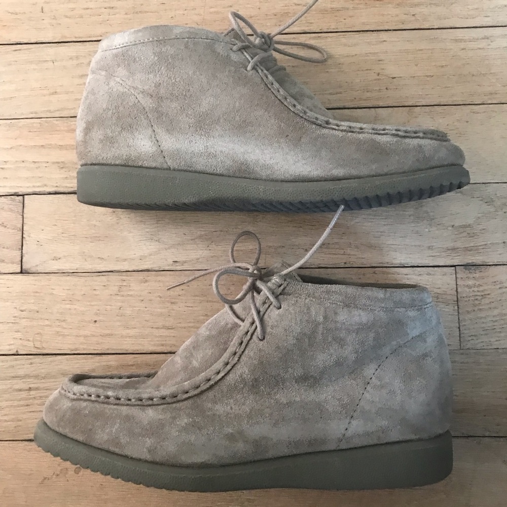 Hush Puppies Bridgeport Taupe Boots